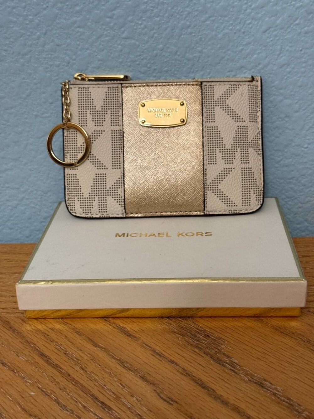 Michael Kors Keychain Wallet and Gift Box